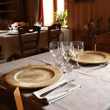 Du Ruxelier Hotel Chenimenil